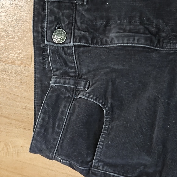 American Eagle Black corduroy jeans - Picture 3 of 5